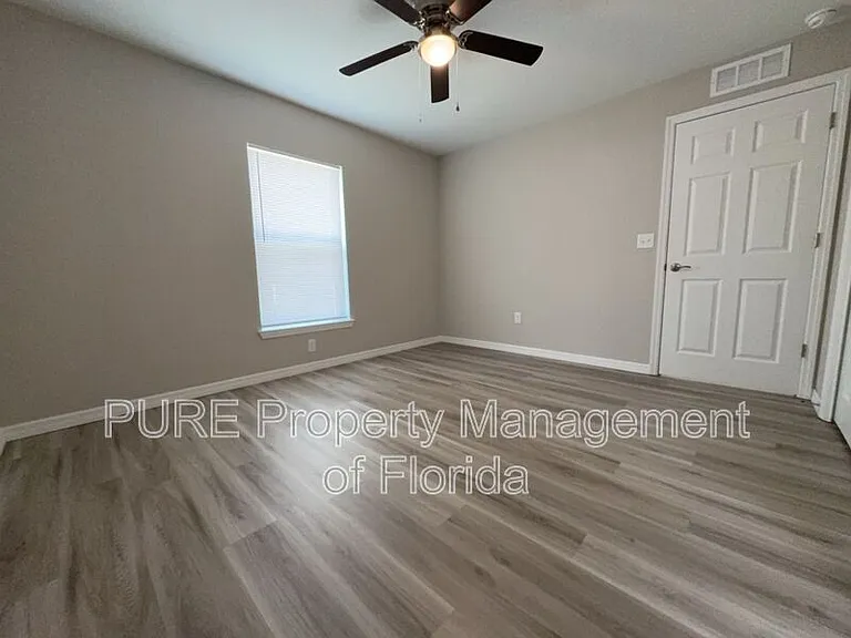 6504 SW 140th Place Rd #2 — Photo 36