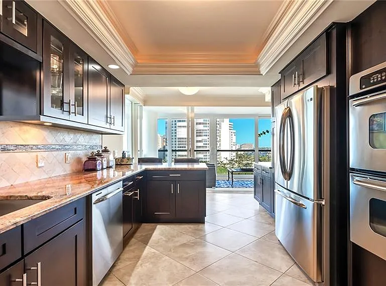 4031 Gulf Shore Blvd N #11C — Photo 10