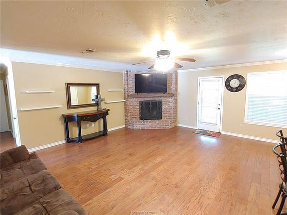 5th image of 2802 Cherry Creek Cir