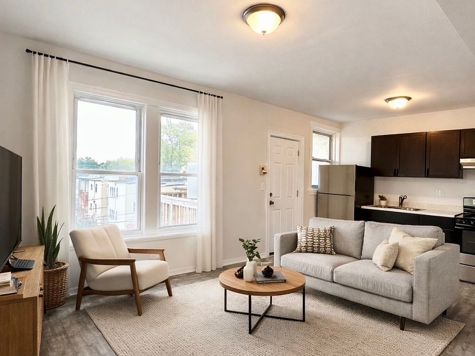 1st image of 1245 N Karlov Ave #2