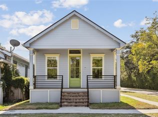 9134 Peach St, New Orleans, LA 70118