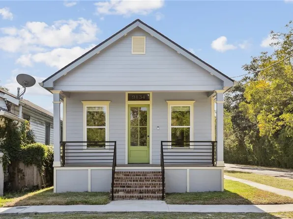 9134 Peach St, New Orleans, LA 70118