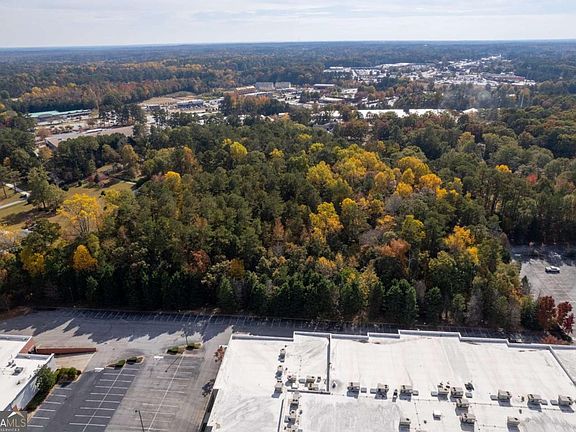 2nd image of 157 New Hope Rd