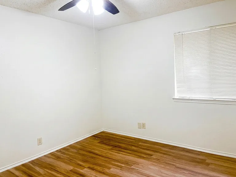 8873 Meadow Trce #8871 — Photo 10
