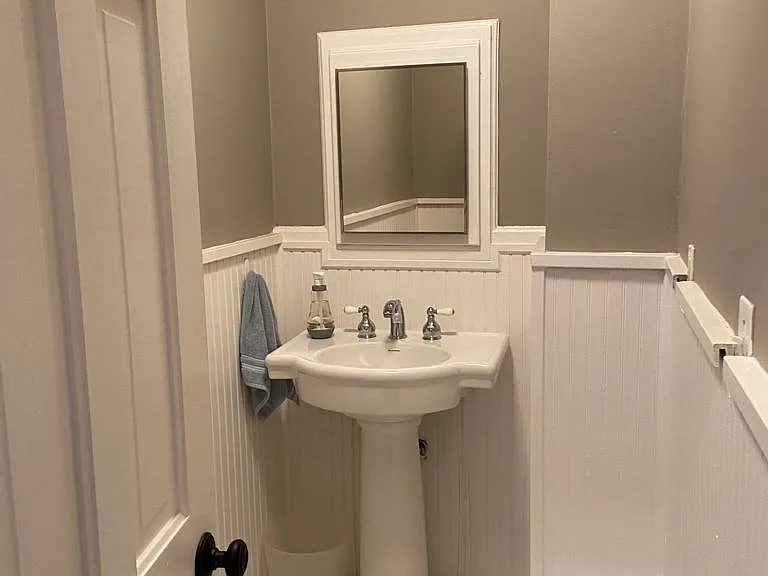 Half bathroom from entry point