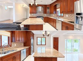 12 Rockne St #1, Staten Island, NY 10314