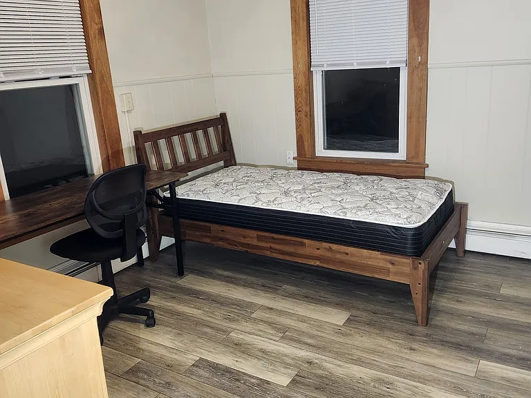 87 Branch St #2D — Photo 7