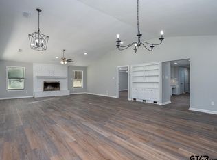 1629 Brookhollow Dr, Hideaway, TX 75771