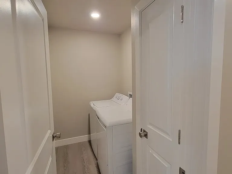 3039 N 225 E — Photo 15