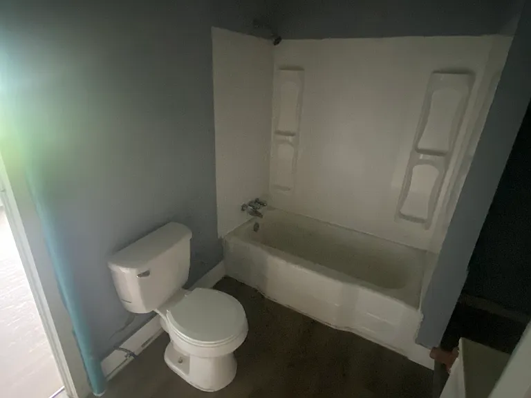 1501 Line Ferry Rd — Photo 5