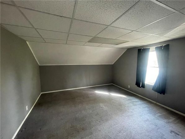 699 High St, Cumberland, RI 02864