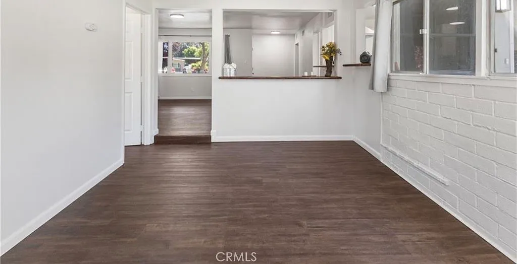 4 bed, 1186 sqft, $4,750 — Photo 3