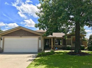 1001 Peak St, Cave Springs, AR 72718