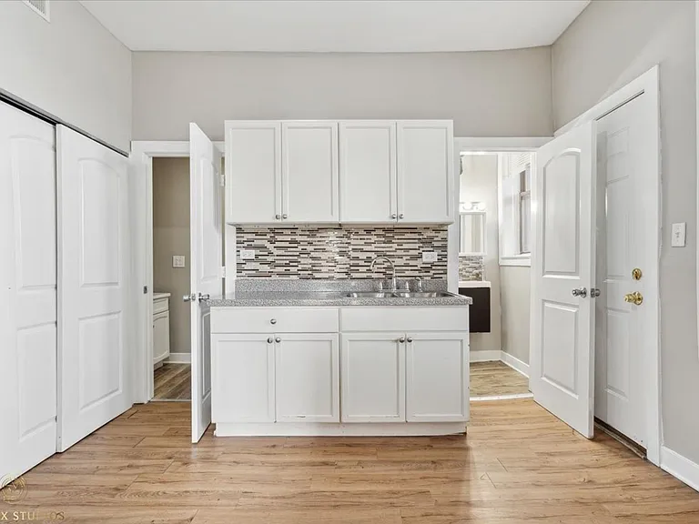 1500 S 48th Ct #2W — Photo 3