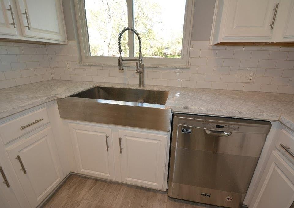1st image of 719 Timber Cove Dr