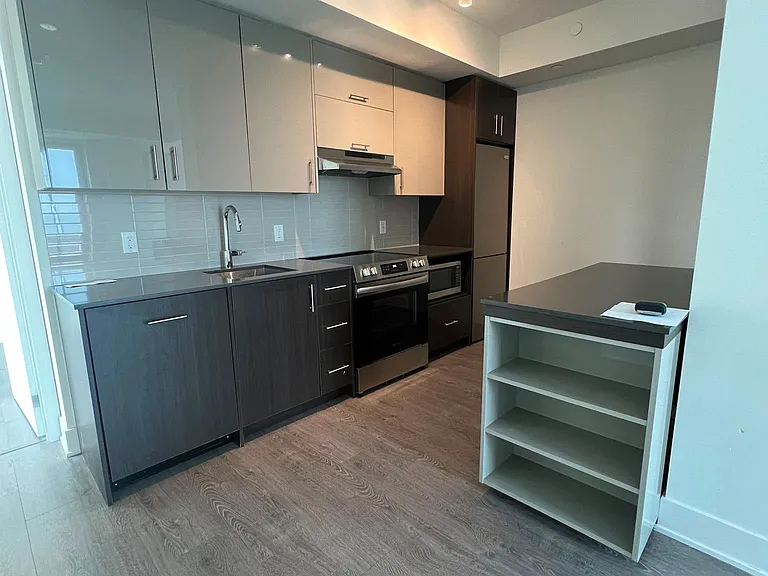 188 Fairview Mall Dr #2802 — Photo 14