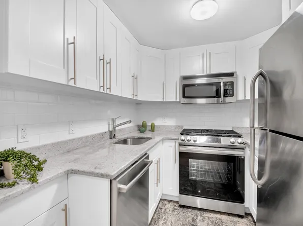 362 12th Street image 3 of 18