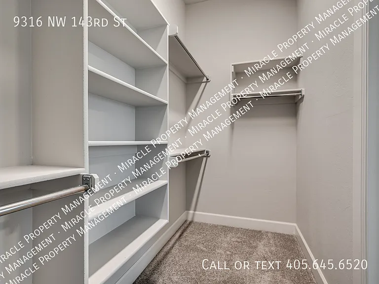 9316 NW 143rd St — Photo 23