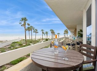 17900 Gulf Blvd PH 1B, Redington Shores, FL 33708