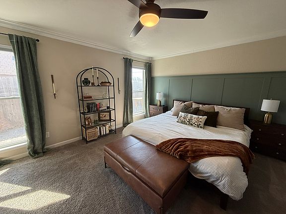 4th image of 1112 Trinity Dr