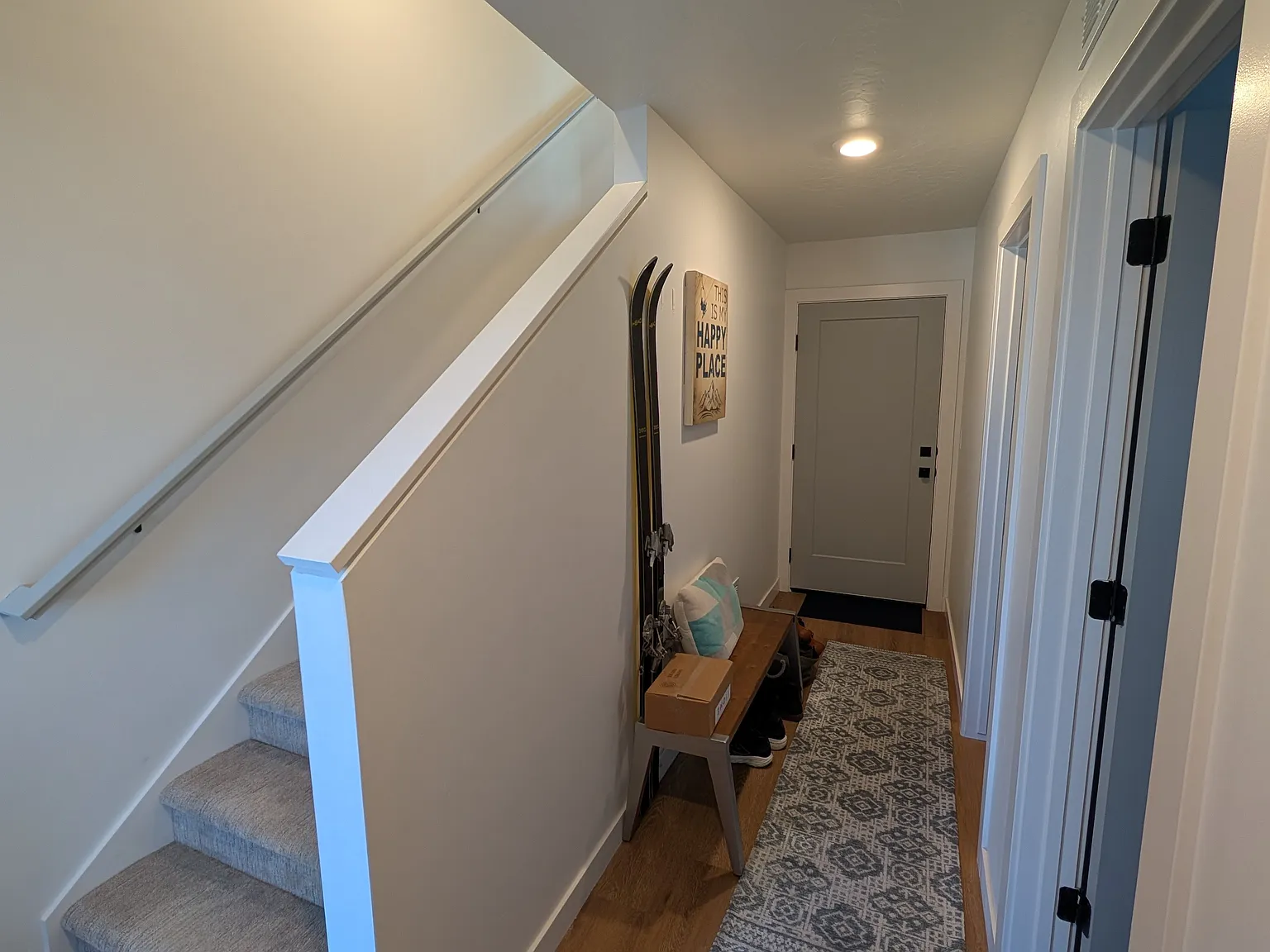 3 bed, 1776 sqft, $2,159 — Photo 4
