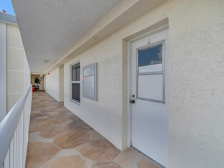 1 Harbourside Dr #4502 — Photo 8