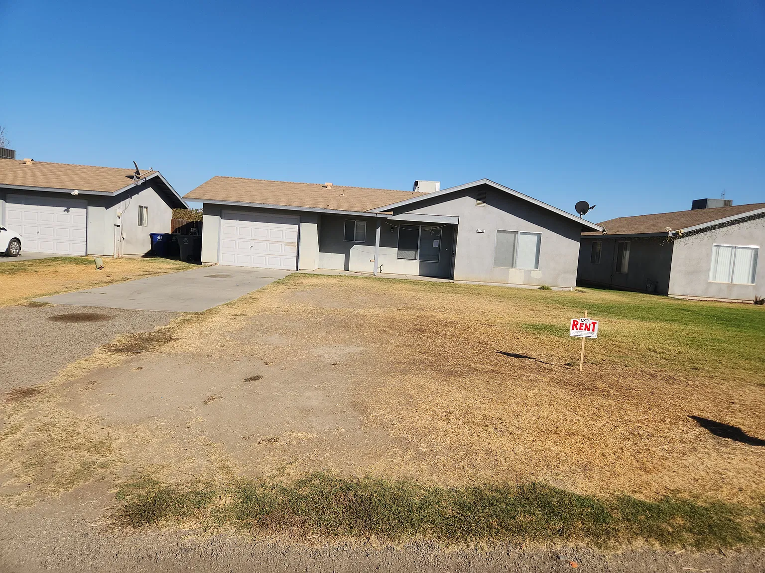 3 bed, $1,600 — Photo 1