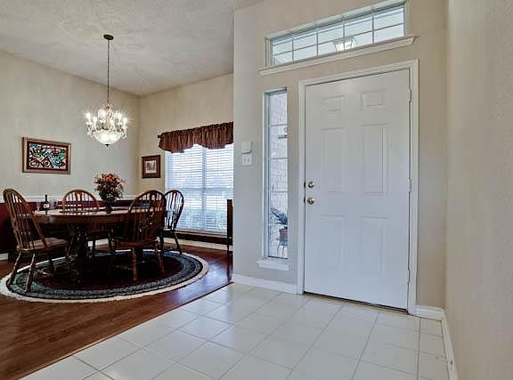 4th image of 4308 Lauren Way