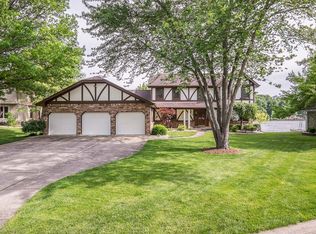 92 Chalet Ct, Lake Saint Louis, MO 63367