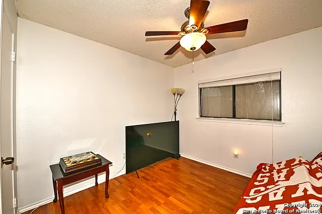16426 Alwick Ln — Photo 17