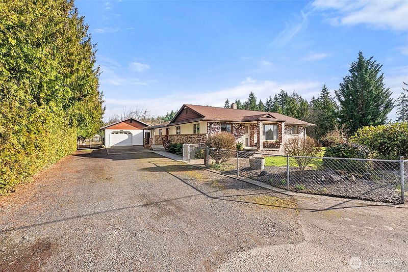 2nd image of 1480 Rush Road
