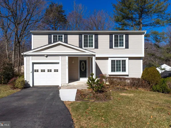 10718 Freds Oak Ct, Burke, VA 22015