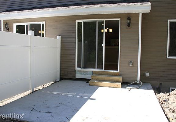 2nd image of 1008 Sadie Ct