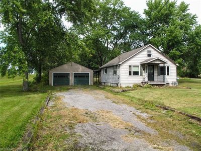 26850 N Shore Dr, Beloit, OH, 44609