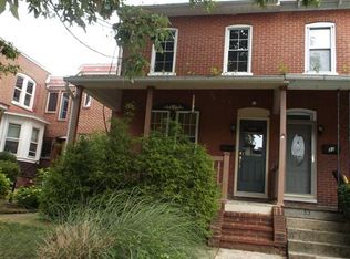 31 E Front St, Media, PA 19063
