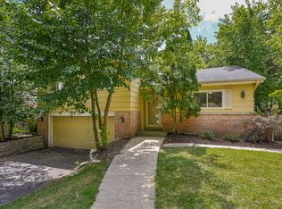 123 W Jackson St, Villa Park, IL