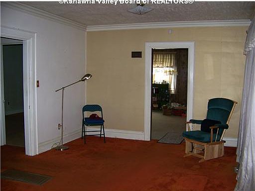 3rd image of 1202 Rosalie Dr