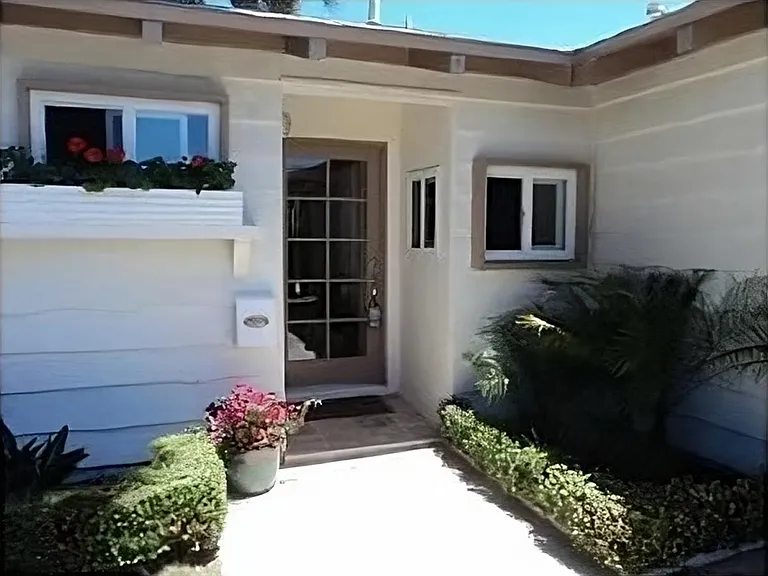 4423 Mount Lindsey Ave — Photo 2