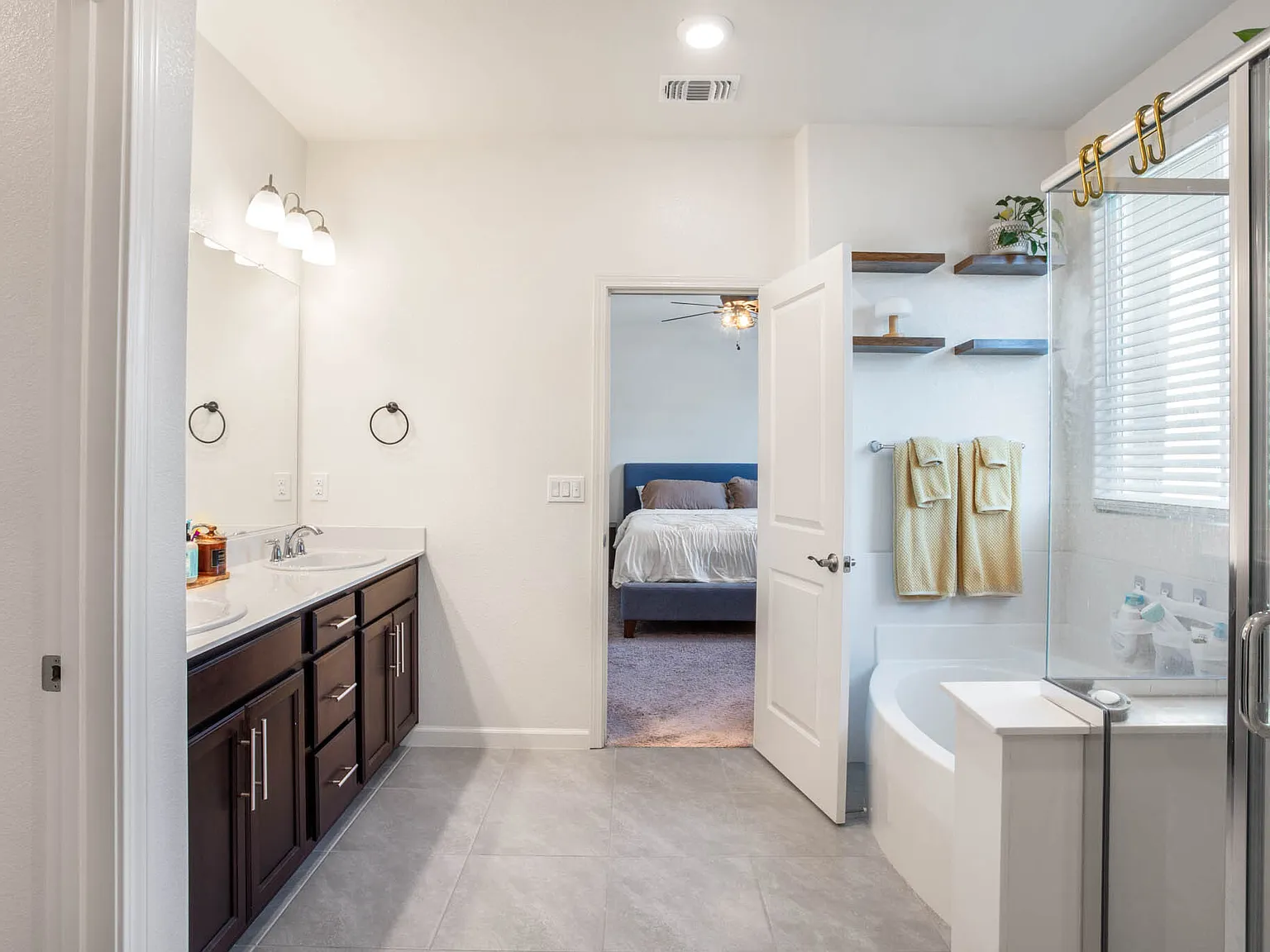 169 Leprino Circle - 1 — Photo 2