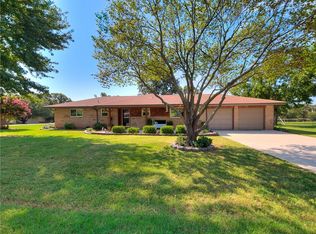 623 Primrose Ln, Guthrie, OK 73044