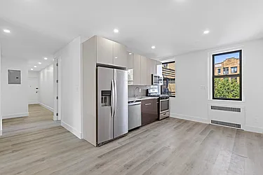 Rented by Thomas Lipovetsky, LREB