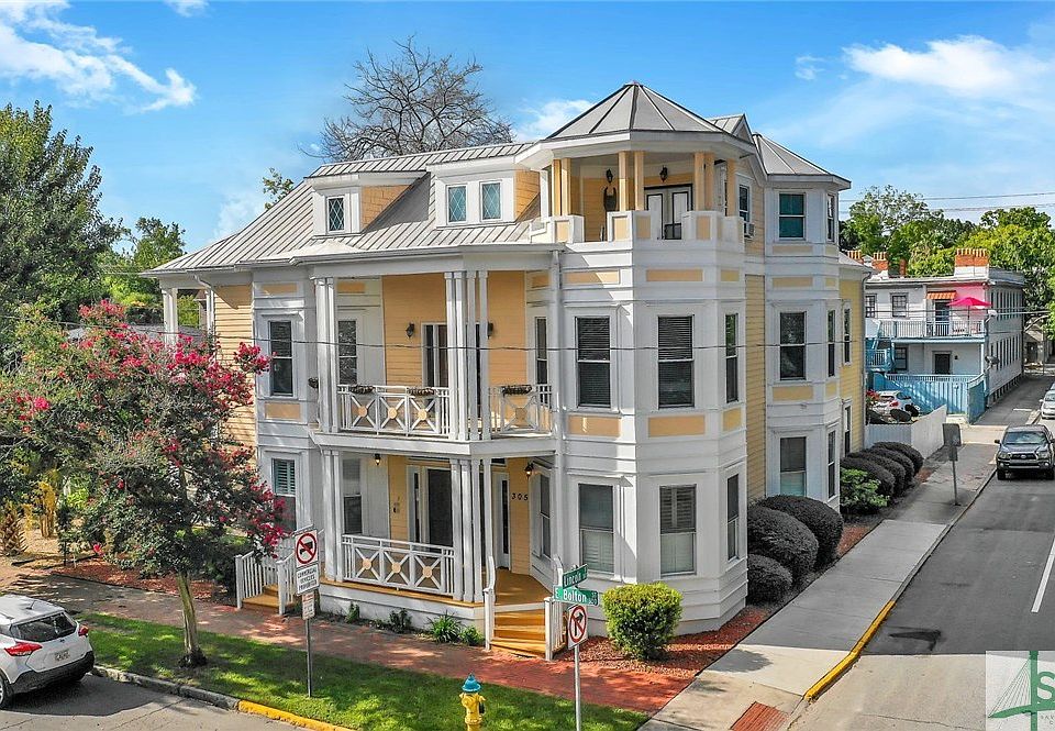 305 E Bolton St Savannah GA Zillow