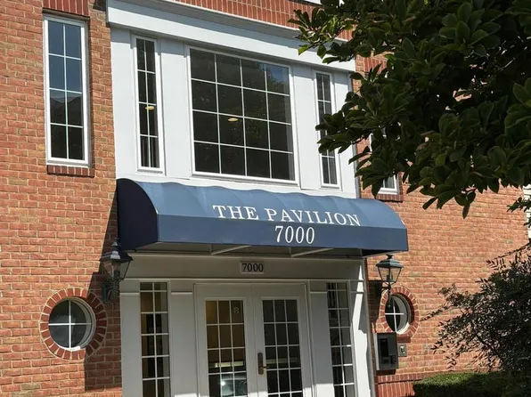 7000 Falls Reach Dr APT 407, Falls Church, VA 22043