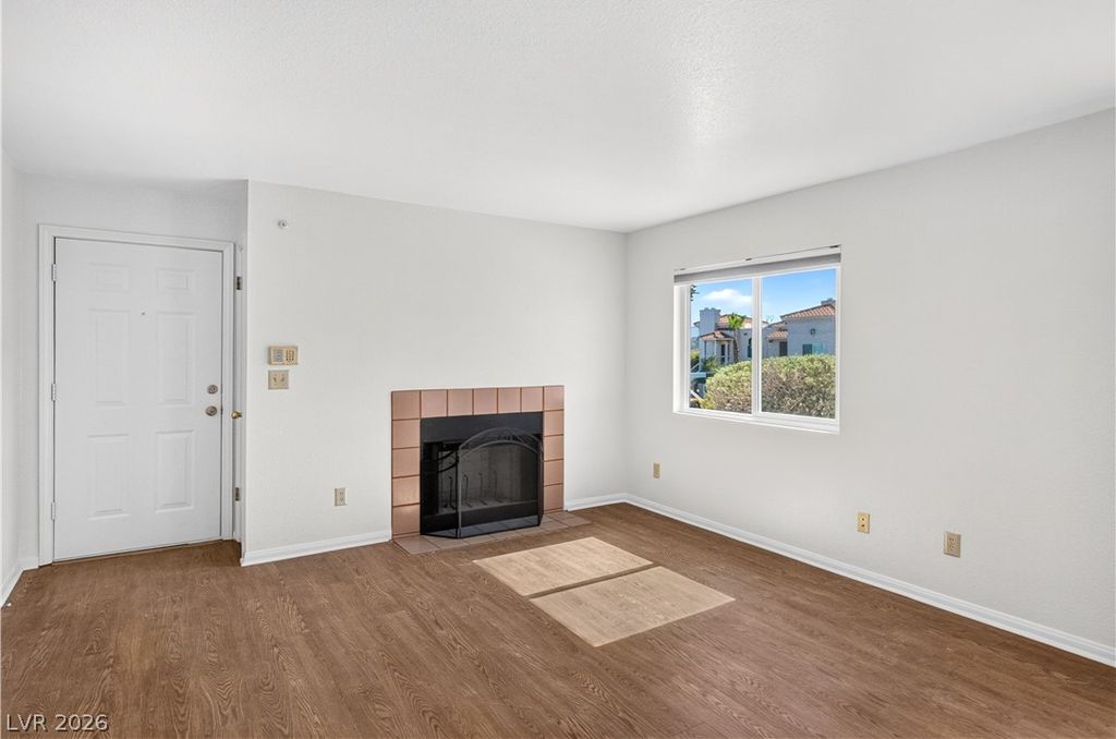 1916 Las Palmas Ln APT 114, Laughlin, NV - View 5