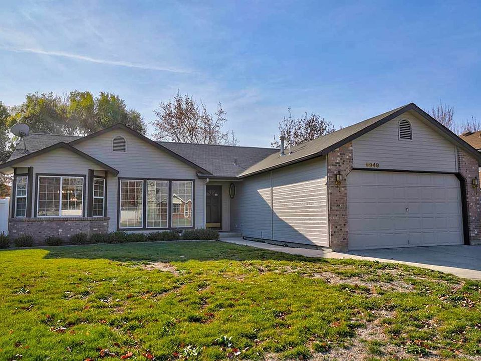 1st image of 9949 W Whirlaway Dr