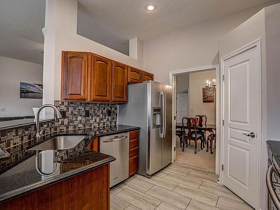 2nd image of 4419 Black Oak Ln