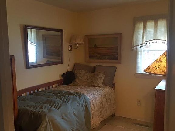 4th image of 609 Tingle Ave