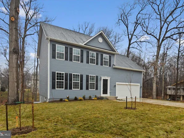 9810 Ridge St, Lanham, MD 20706