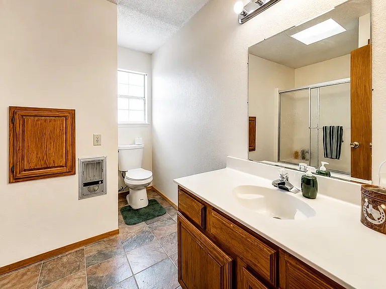 5880 V V Jones Rd — Photo 11