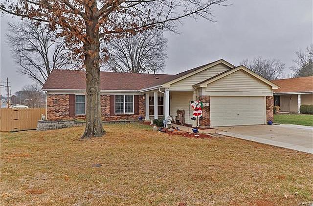1st image of 1171 Hollyberry Dr